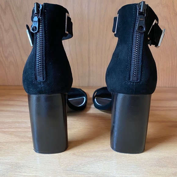 Rag & Bone Ellis Black Suede Sandal Size: 6.5 - Picture 4 of 6